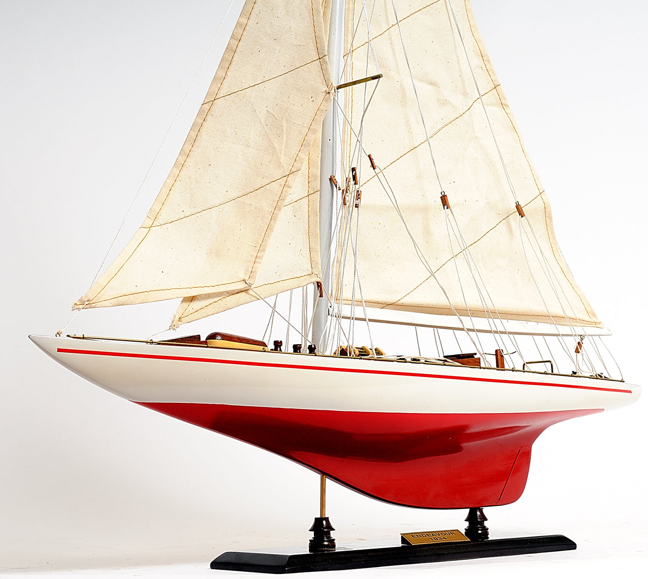Endeavour Yacht Painted 24" Model