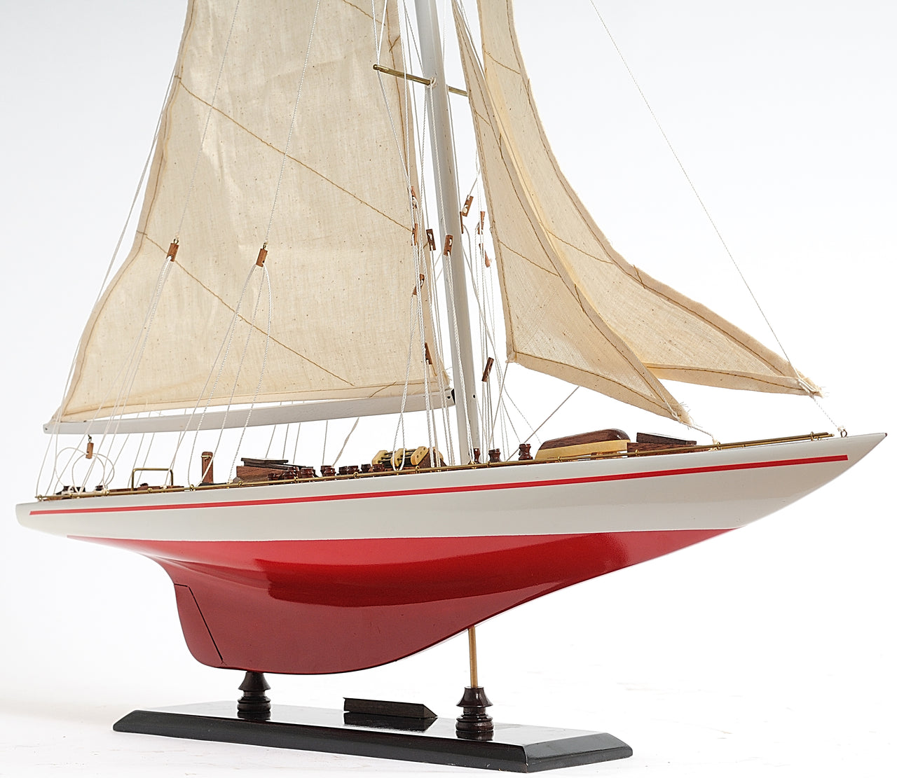Endeavour Yacht Painted 24" Model