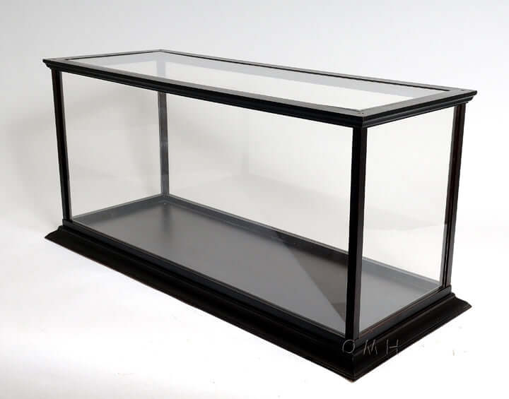 Table Top Display Case for Speed Boat