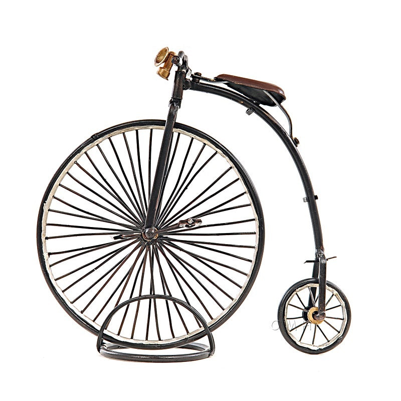 1870 High Wheeler Penny Farthing Bicycle Model