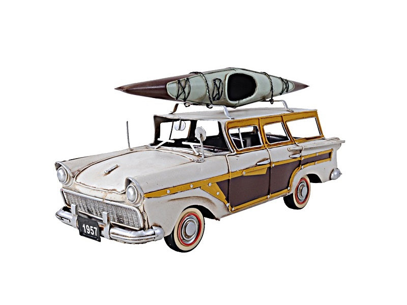 Fords Woody-Look Country Squire with Kayak 1:15 Scale Model