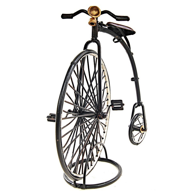 1870 High Wheeler Penny Farthing Bicycle Model