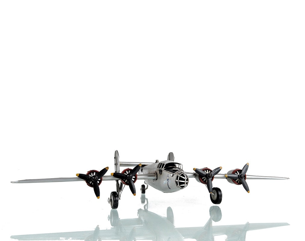 1940s U.S. Heavy Bomber Plane Model